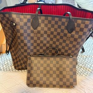 Louis Vuitton Neverfull GM w/wristlet